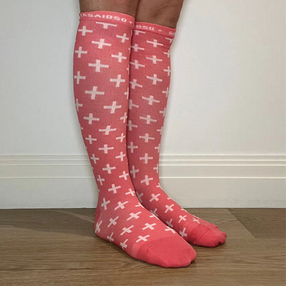 On-Shift Coral Cross Compression Socks