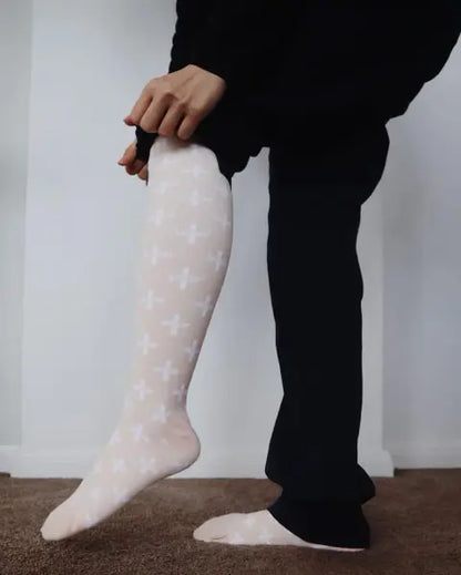 On-Shift Peach Cross Compression Socks